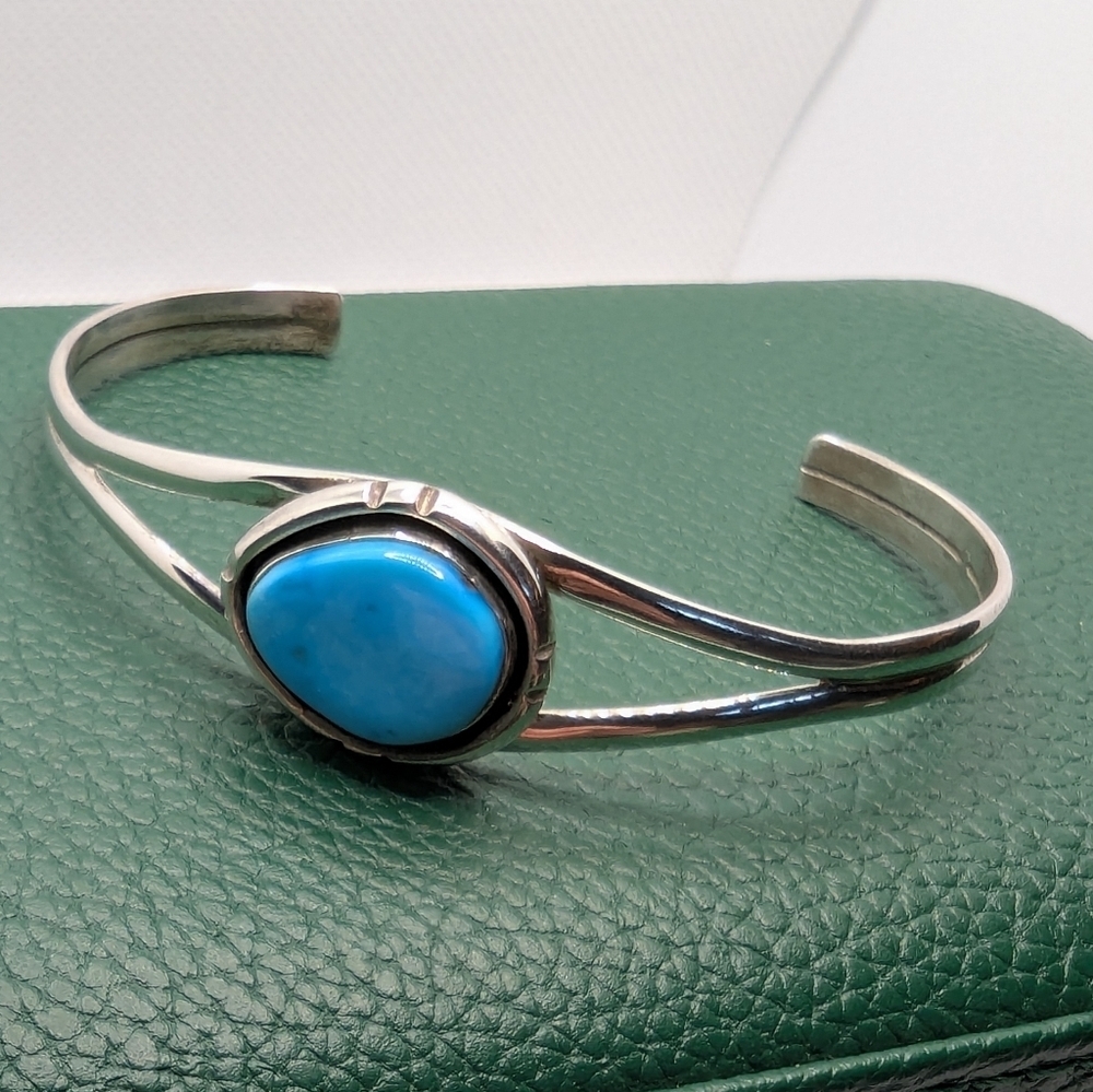 ✨ Timeless Sterling & Turquoise Statement Cuff ✨
